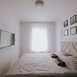 Apartment Park - Luxury With Garage *